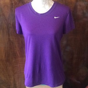 Nike Dri-Fit size M T-shirt